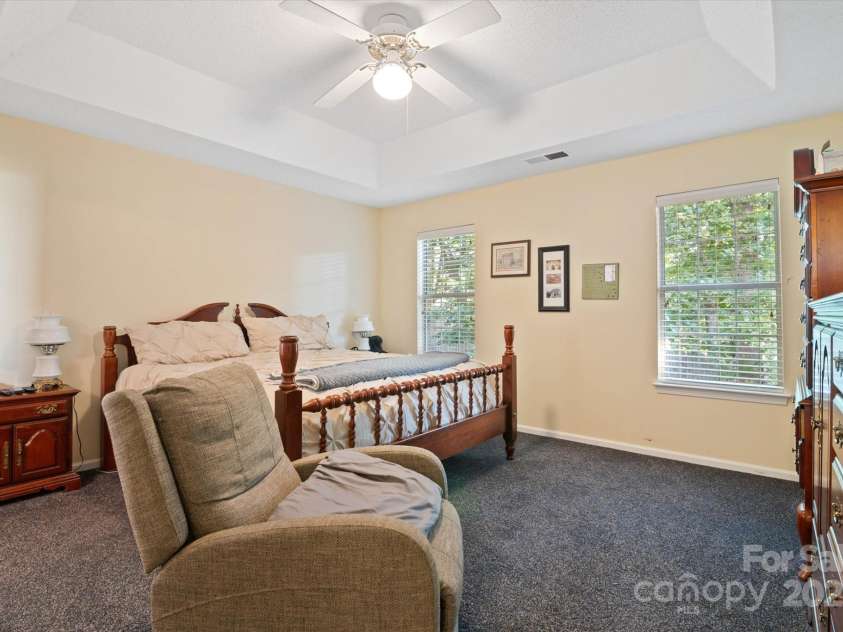 240 Rose Street, Mooresville, NC 28117.  MLS# CAR4278363, YatesRealty ID 28454. 