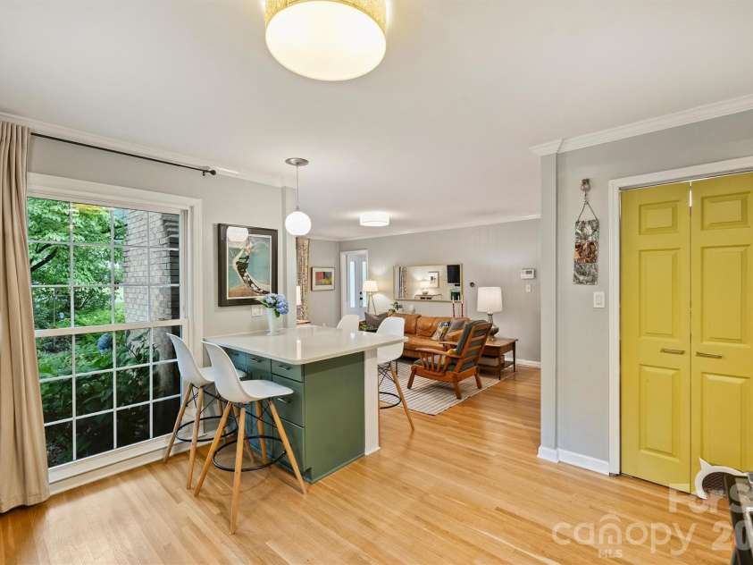 11321 Torino Road, Matthews, NC 28105.  MLS# CAR4335303, YatesRealty ID 28455. 