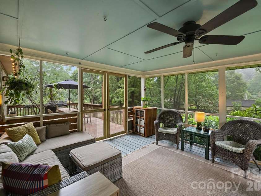 11321 Torino Road, Matthews, NC 28105.  MLS# CAR4335303, YatesRealty ID 28455. 