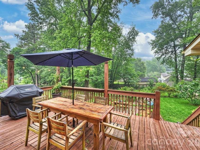 11321 Torino Road, Matthews, NC 28105.  MLS# CAR4335303, YatesRealty ID 28455. 