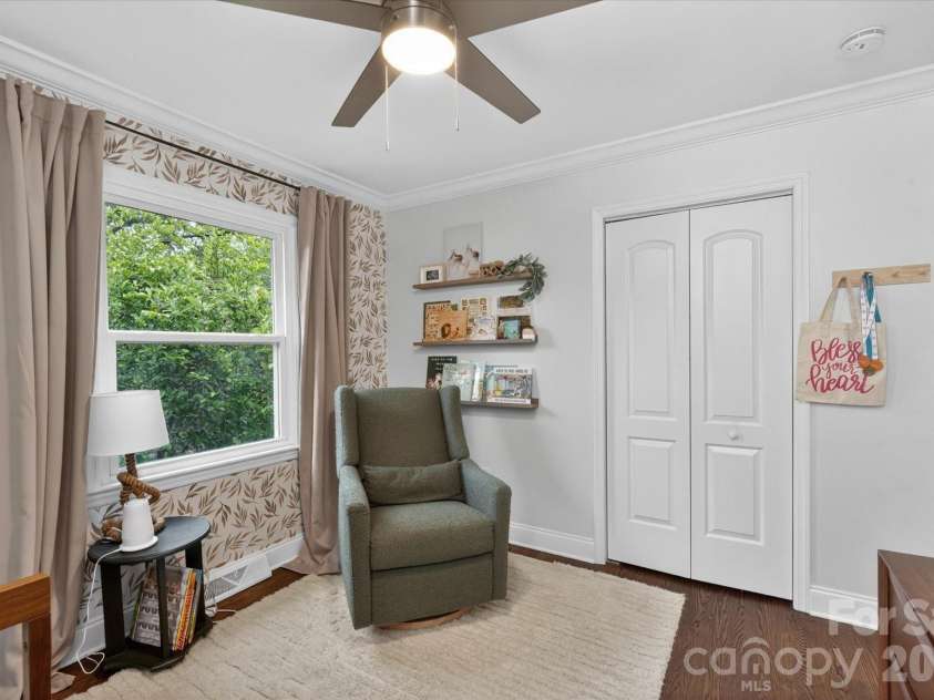 1910 Wensley Drive, Charlotte, NC 28210.  MLS# CAR4388306, YatesRealty ID 28456. 