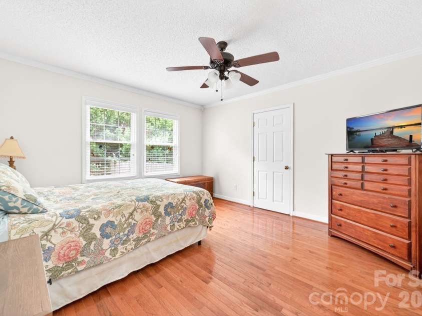 206 Eagle Road, Belmont, NC 28012.  MLS# CAR4388879, YatesRealty ID 28457. 