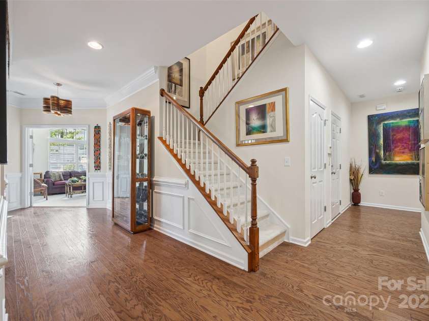 16833 Rudence Court, Charlotte, NC 28278.  MLS# CAR4277040, YatesRealty ID 28459. 