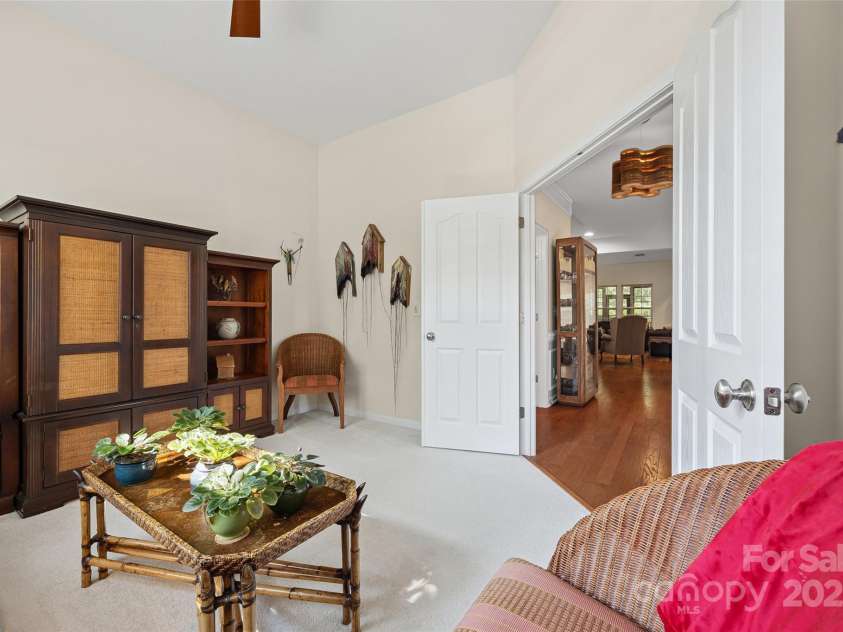 16833 Rudence Court, Charlotte, NC 28278.  MLS# CAR4277040, YatesRealty ID 28459. 