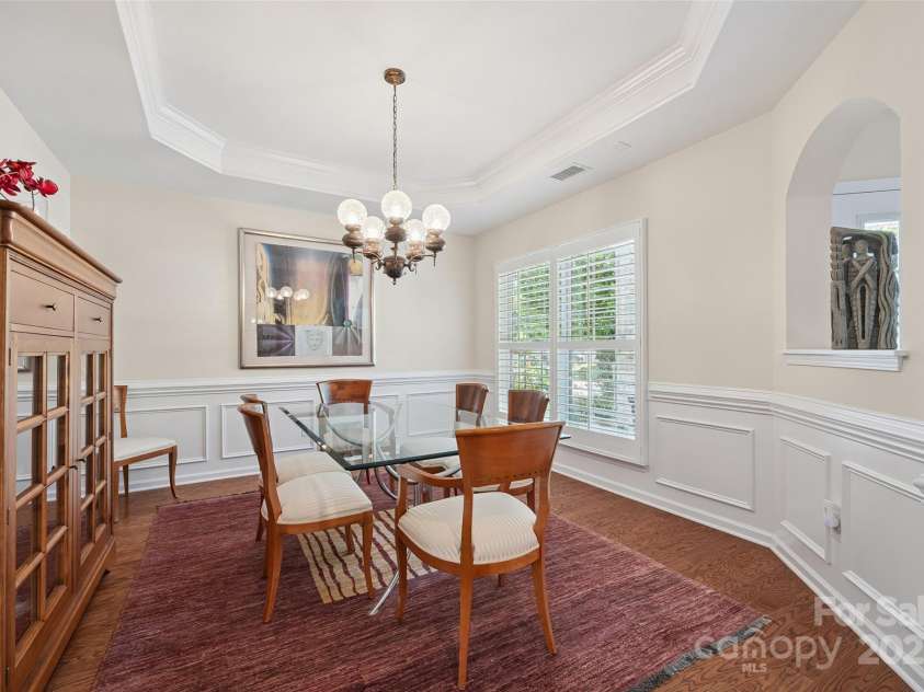 16833 Rudence Court, Charlotte, NC 28278.  MLS# CAR4277040, YatesRealty ID 28459. 