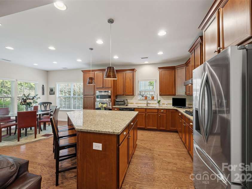 16833 Rudence Court, Charlotte, NC 28278.  MLS# CAR4277040, YatesRealty ID 28459. 
