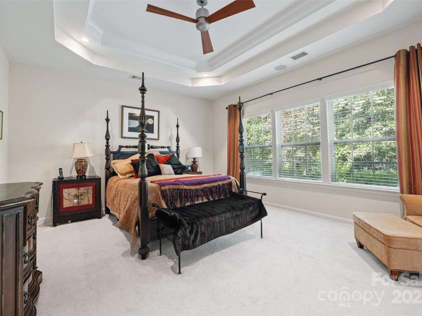 16833 Rudence Court, Charlotte, NC 28278.  MLS# CAR4277040, YatesRealty ID 28459. 