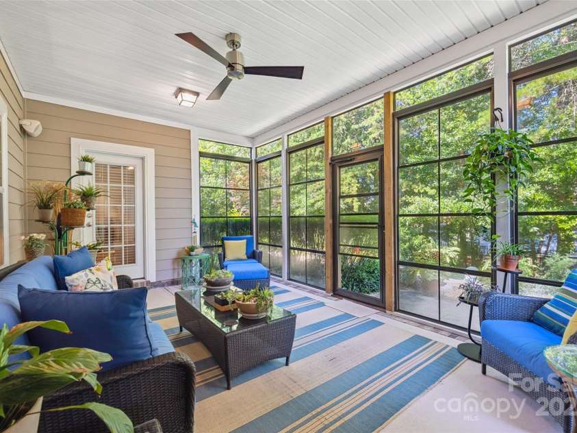 16833 Rudence Court, Charlotte, NC 28278.  MLS# CAR4277040, YatesRealty ID 28459. 