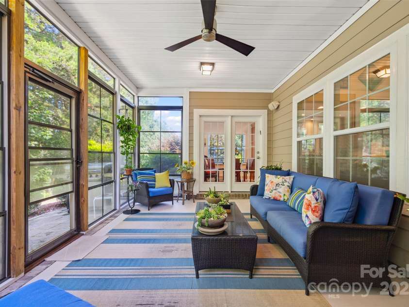 16833 Rudence Court, Charlotte, NC 28278.  MLS# CAR4277040, YatesRealty ID 28459. 