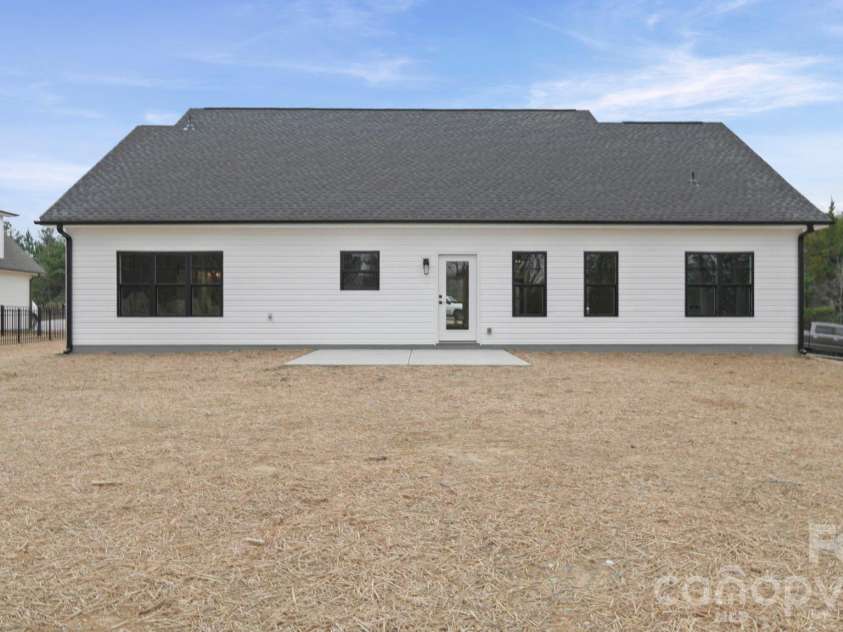 1113 Heather Oak Lane, Oakboro, NC 28129.  MLS# CAR4338144, YatesRealty ID 2846. 