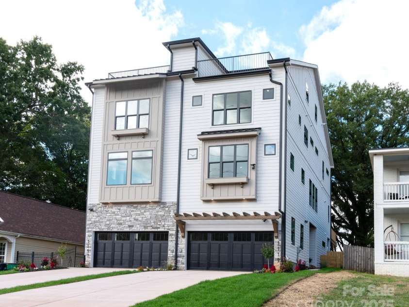 1119 Myers Street, Charlotte, NC 28206.  MLS# CAR4281419, YatesRealty ID 2846. 