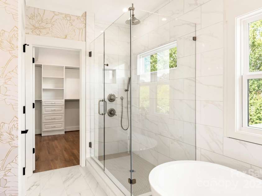 1119 Myers Street, Charlotte, NC 28206.  MLS# CAR4281419, YatesRealty ID 2846. 