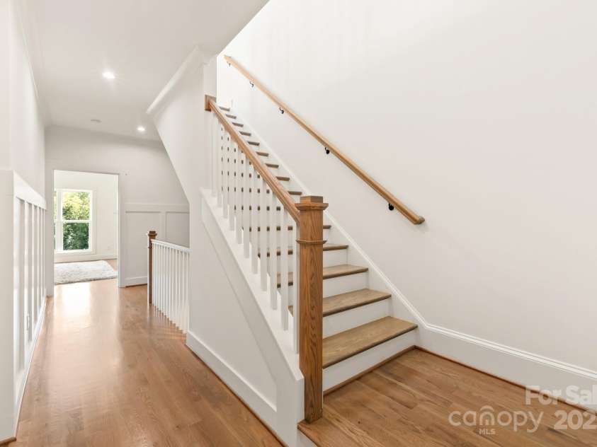 1119 Myers Street, Charlotte, NC 28206.  MLS# CAR4281419, YatesRealty ID 2846. 