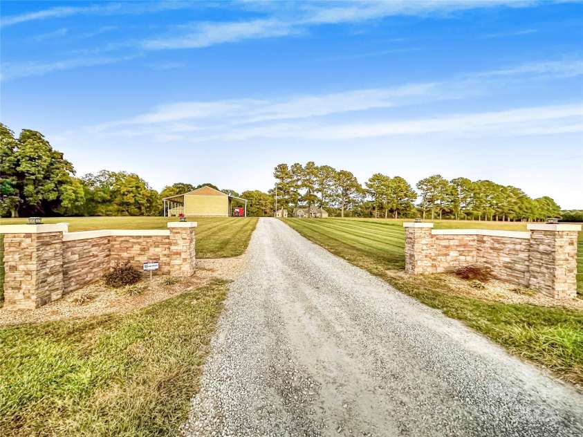 440 Mt Vernon Park Road, Salisbury, NC 28147.  MLS# CAR4310983, YatesRealty ID 2846. 