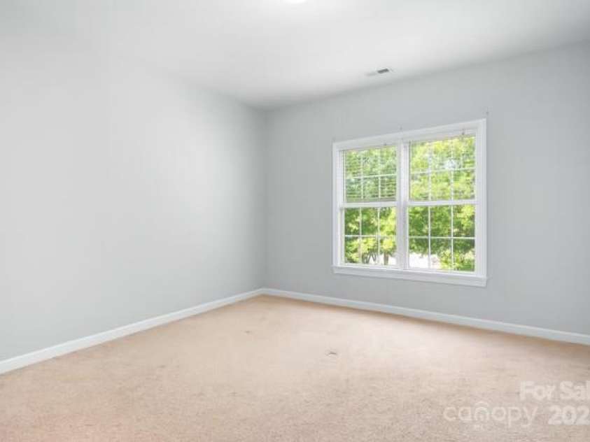 16028 Hallaton Drive, Huntersville, NC 28078.  MLS# CAR4254854, YatesRealty ID 28460. 2nd bedroom