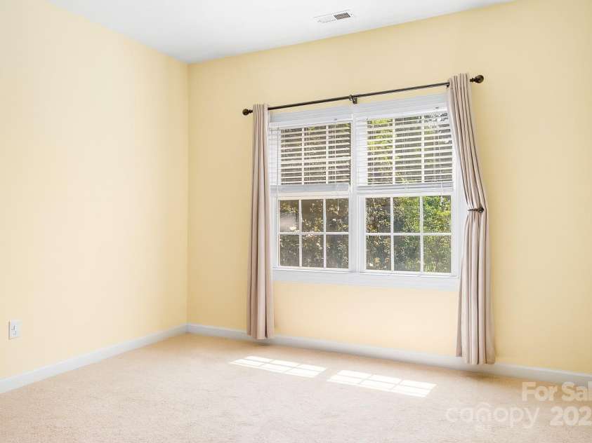 16028 Hallaton Drive, Huntersville, NC 28078.  MLS# CAR4254854, YatesRealty ID 28460. 3rd bedroom