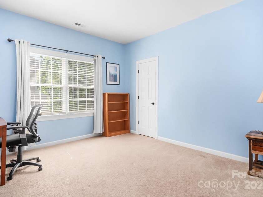 16028 Hallaton Drive, Huntersville, NC 28078.  MLS# CAR4254854, YatesRealty ID 28460. 4th bedroom
