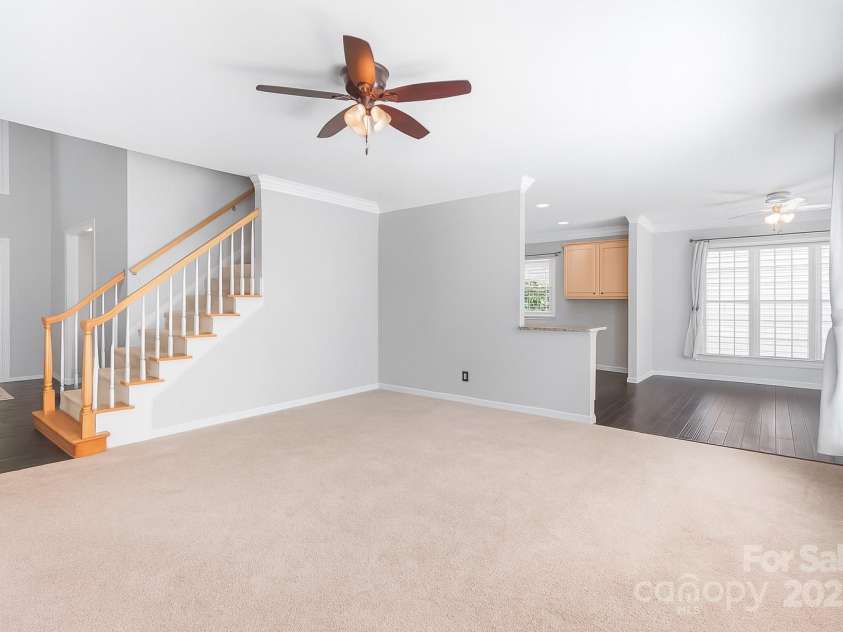 16028 Hallaton Drive, Huntersville, NC 28078.  MLS# CAR4254854, YatesRealty ID 28460. Living room