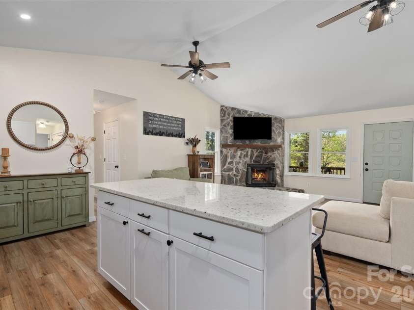 144 Bent Pine Drive, Waynesville, NC 28785.  MLS# CAR4402307, YatesRealty ID 28461. 