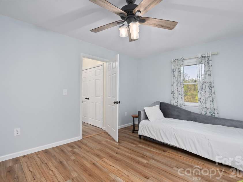 144 Bent Pine Drive, Waynesville, NC 28785.  MLS# CAR4402307, YatesRealty ID 28461. 