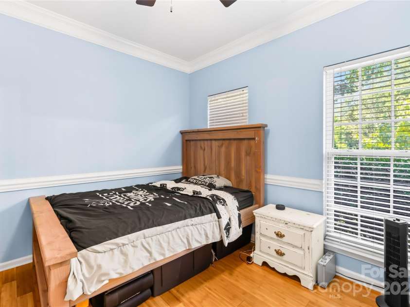 1013 Muirfield Drive, Mooresville, NC 28115.  MLS# CAR4284481, YatesRealty ID 28462. 