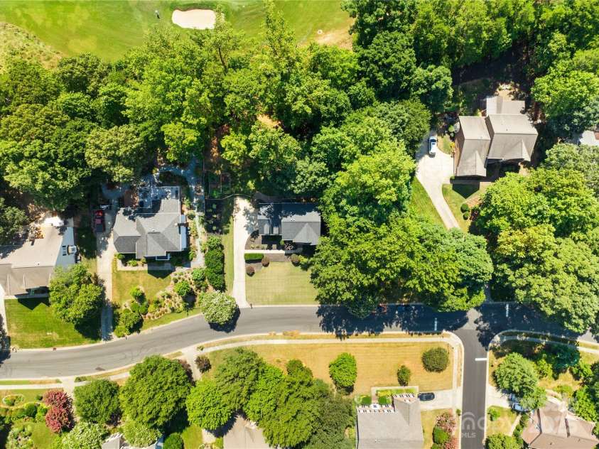 1013 Muirfield Drive, Mooresville, NC 28115.  MLS# CAR4284481, YatesRealty ID 28462. 