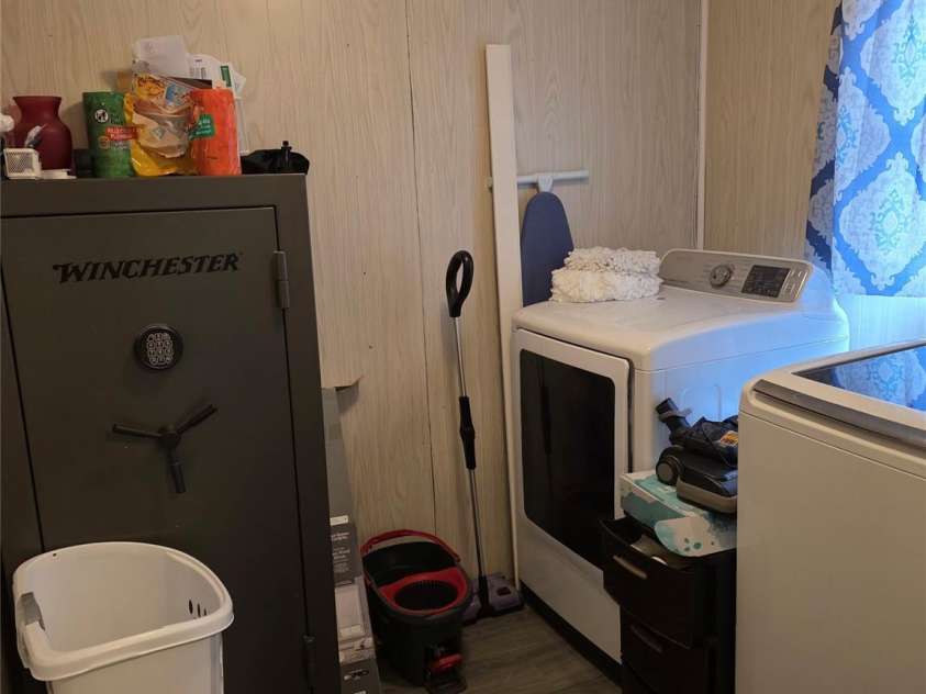 23 Pearl Street, Granite Falls, NC 28630.  MLS# CAR4264350, YatesRealty ID 28465. 