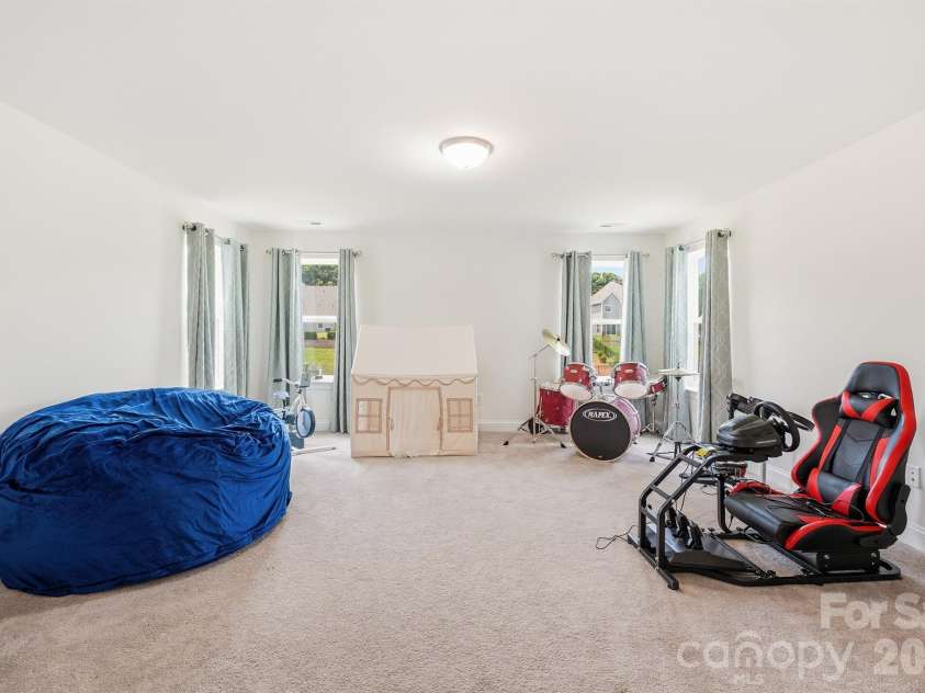 282 Bouchard Drive, Waxhaw, NC 28173.  MLS# CAR4387883, YatesRealty ID 28465. Bonus Room