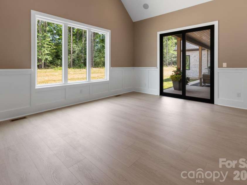 1427 Glasscock Road, Rock Hill, SC 29730.  MLS# CAR4376791, YatesRealty ID 28466. 