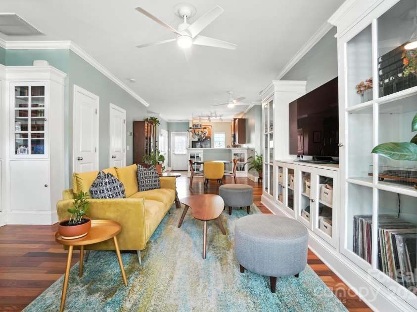 349 Armour Street, Davidson, NC 28036.  MLS# CAR4284517, YatesRealty ID 28467. 