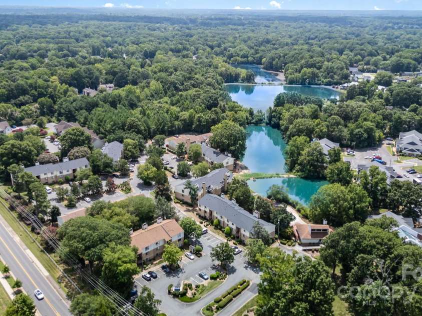 4900 Spring Lake Drive, Charlotte, NC 28212.  MLS# CAR4284345, YatesRealty ID 28468. 