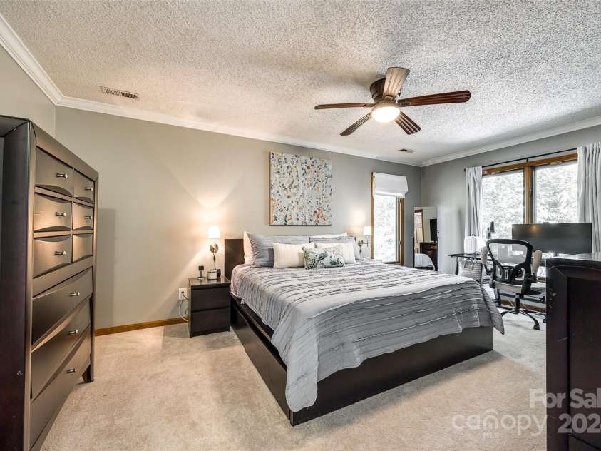 16008 Samar Court, Tega Cay, SC 29708.  MLS# CAR4195411, YatesRealty ID 2847. 