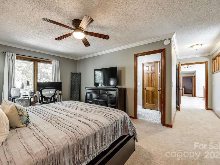 16008 Samar Court, Tega Cay, SC 29708.  MLS# CAR4195411, YatesRealty ID 2847. 