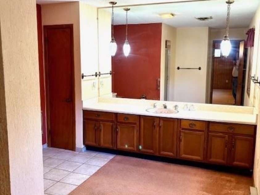 30 Brier Lane, Maggie Valley, NC 28751.  MLS# CAR4320298, YatesRealty ID 2847. Bathroom I; 11' x 11'