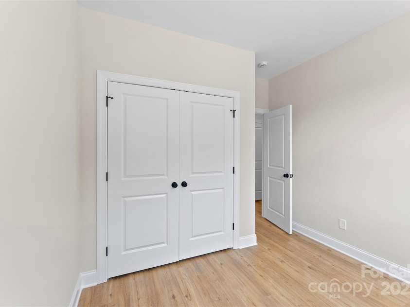 157 Pumice Drive, Statesville, NC 28625.  MLS# CAR4285099, YatesRealty ID 28470. 