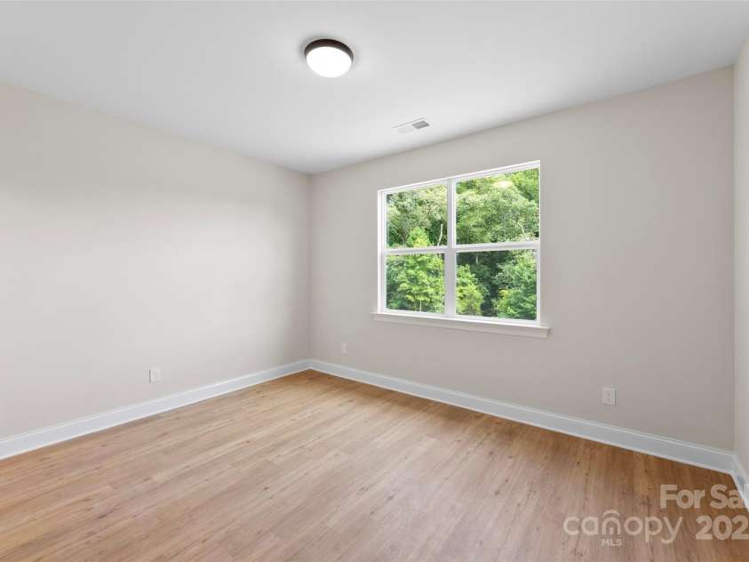 157 Pumice Drive, Statesville, NC 28625.  MLS# CAR4285099, YatesRealty ID 28470. 