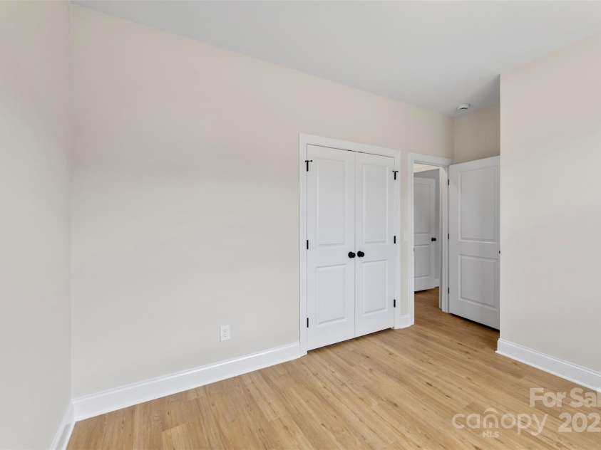 157 Pumice Drive, Statesville, NC 28625.  MLS# CAR4285099, YatesRealty ID 28470. 