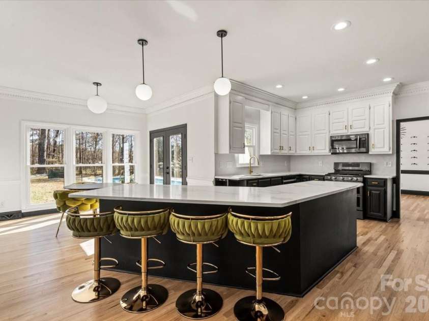 11917 Shady Oak Court, Mint Hill, NC 28227.  MLS# CAR4341464, YatesRealty ID 28471. 