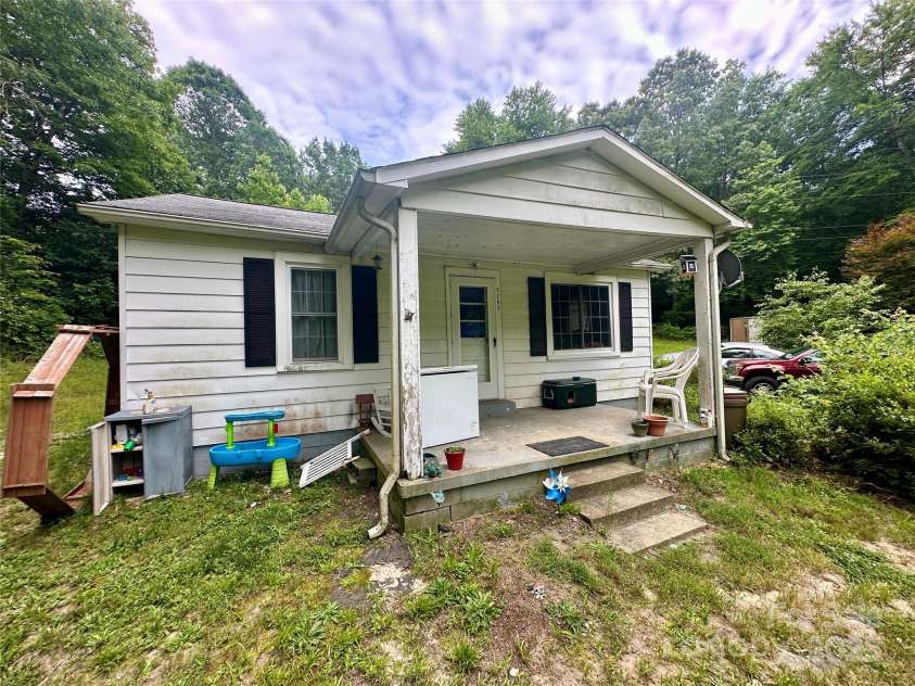 5203 Old NC 18 Road, Connelly Springs, NC 28612.  MLS# CAR4285770, YatesRealty ID 28471. 