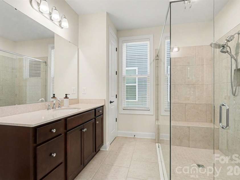10420 Superb Lane, Charlotte, NC 28215.  MLS# CAR4369262, YatesRealty ID 28473. 