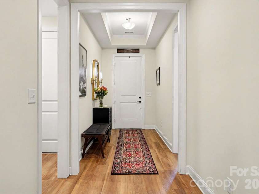 10420 Superb Lane, Charlotte, NC 28215.  MLS# CAR4369262, YatesRealty ID 28473. 