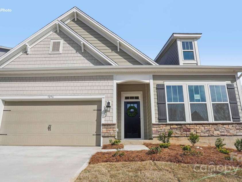 2917 Atwater Pond Circle, Denver, NC 28037.  MLS# CAR4271184, YatesRealty ID 28473. 
