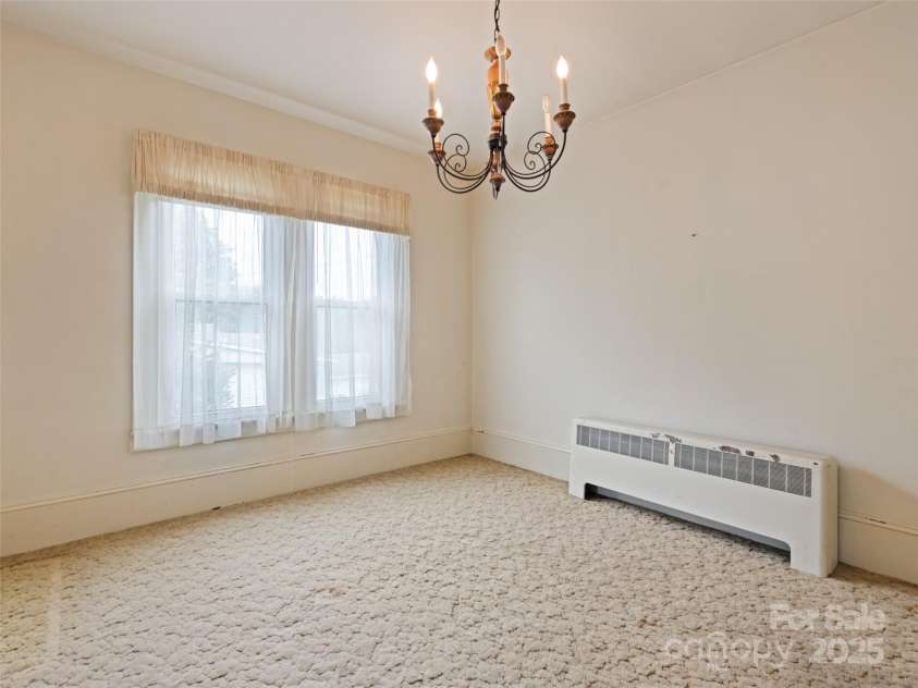 173 Wesley Street, Canton, NC 28716.  MLS# CAR4284970, YatesRealty ID 28474. 