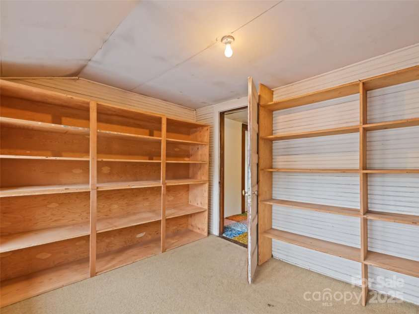 173 Wesley Street, Canton, NC 28716.  MLS# CAR4284970, YatesRealty ID 28474. 