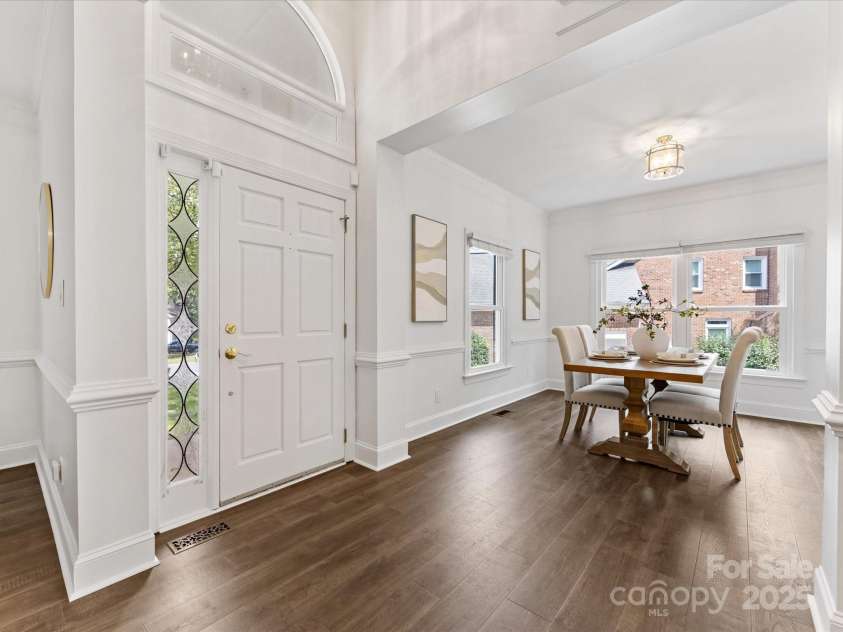 10527 Breamore Drive, Charlotte, NC 28270.  MLS# CAR4278606, YatesRealty ID 28476. 