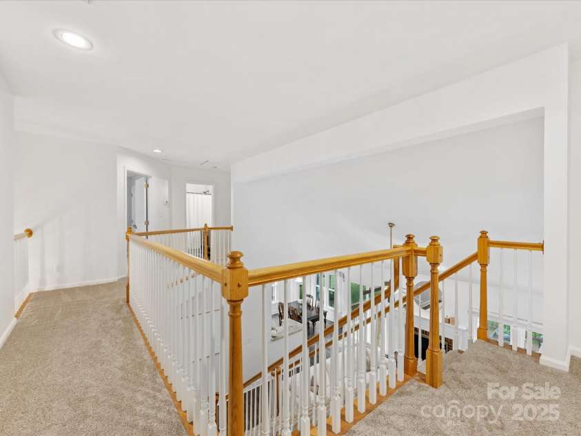 10527 Breamore Drive, Charlotte, NC 28270.  MLS# CAR4278606, YatesRealty ID 28476. 