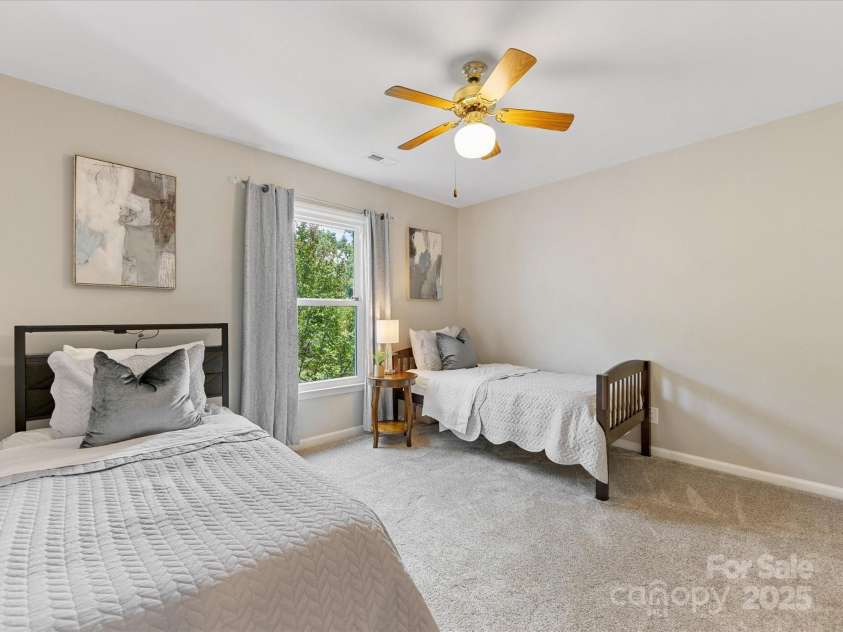 10527 Breamore Drive, Charlotte, NC 28270.  MLS# CAR4278606, YatesRealty ID 28476. 