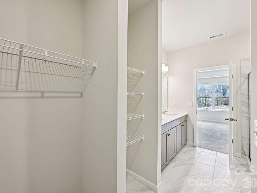 2517 Ruby Dixon Crossing Drive, Gastonia, NC 28056.  MLS# CAR4387669, YatesRealty ID 28476. 