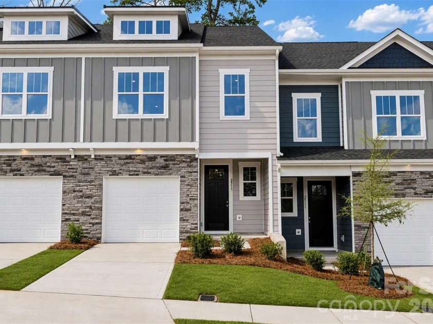 2517 Ruby Dixon Crossing Drive, Gastonia, NC 28056.  MLS# CAR4387669, YatesRealty ID 28476. 