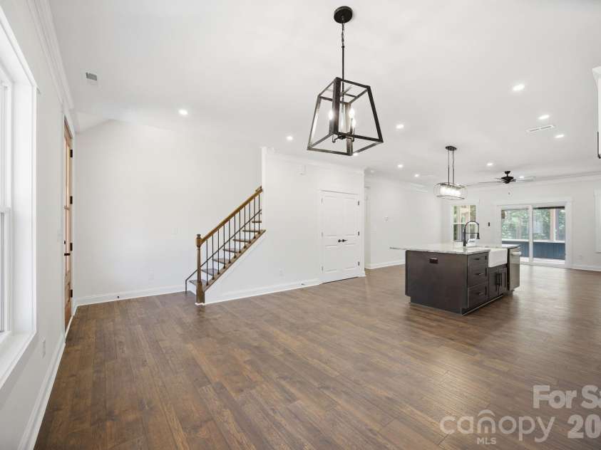 319 Lake Farm Drive, Salisbury, NC 28146.  MLS# CAR4383529, YatesRealty ID 28478. 
